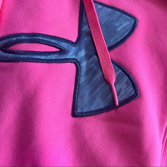 💚Under Armor hoodie - Picture 2 of 7